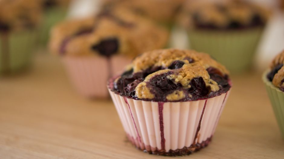 Fluffy Blueberry Muffins