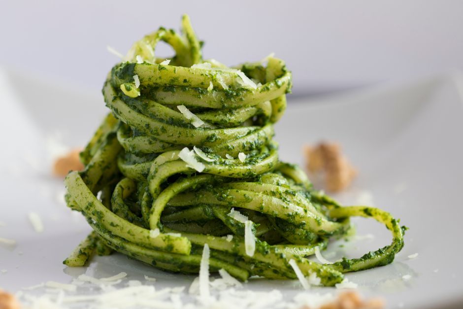 Pesto Genovese Aligerado (procesador de comida)